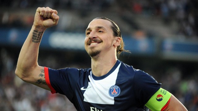 梅西连续传射助攻，球队攻势如虹，梅西发挥