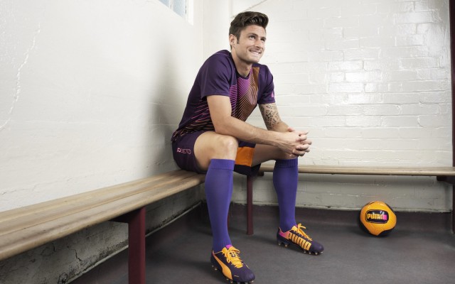 争霸赛激发斗志，女足赛场红红火火，女足比赛2021